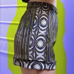 Patterned shorts